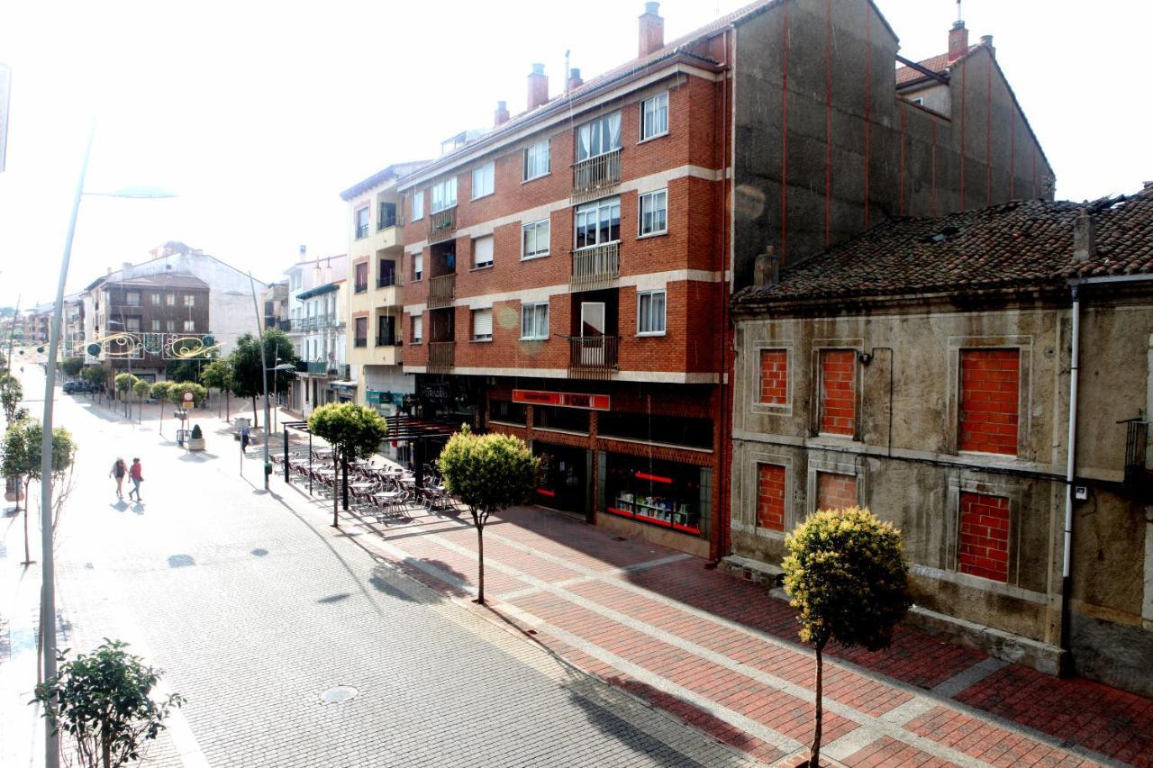 Apartamento Castilla Las Navas del Marqués Eksteriør bilde
